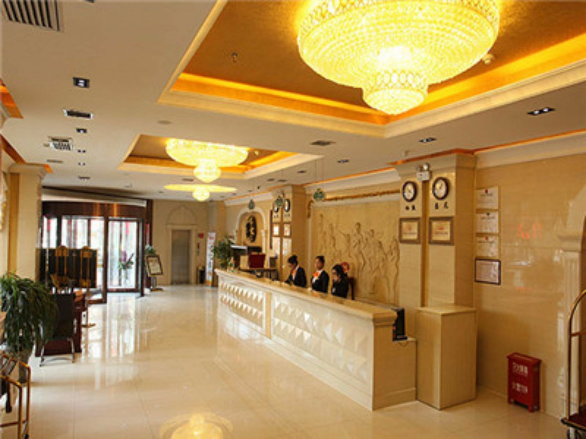 Vienna Hotel Xi'An Railway Station Exteriér fotografie